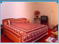 Guest Room at Hotel Holiday Inn, Jaipur